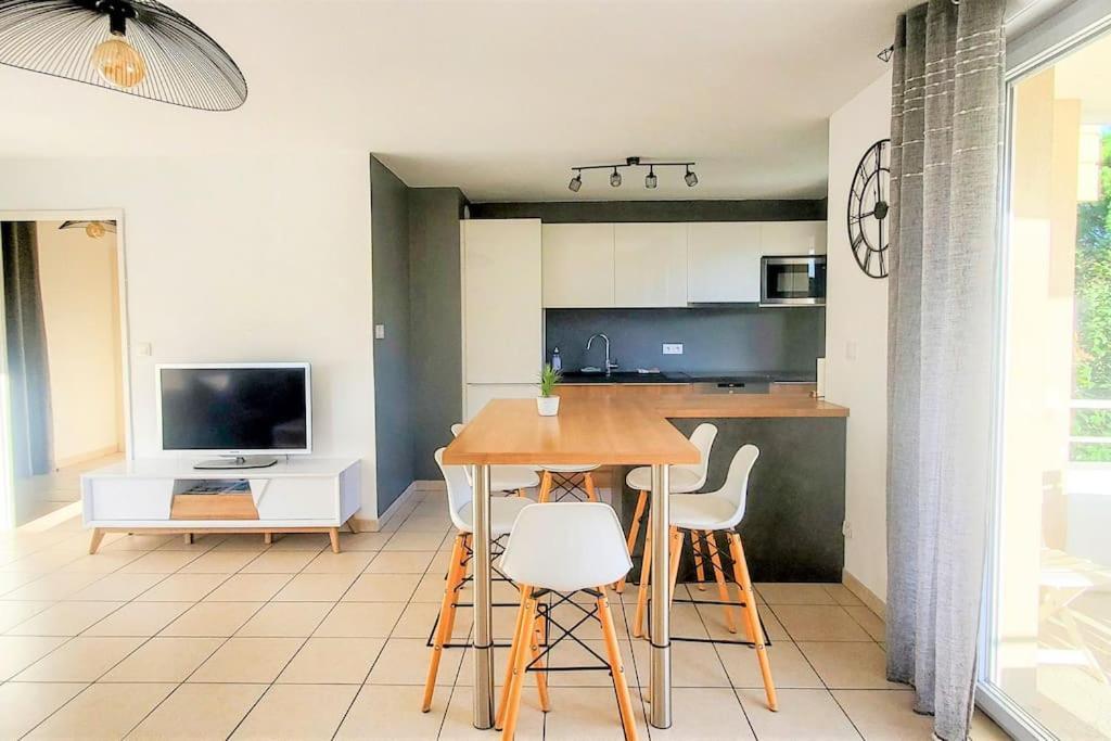 *Le Carpe Diem, Appartement 2 Chambres, Piscine, 2 Parking, Clim* Montpellier Eksteriør bilde